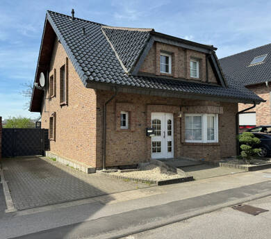 Haus zum Kauf als Kapitalanlage geeignet 520.000 € 5 Zimmer 149,1 m² 404 m² Grundstück Am Glasofen 8 Velau-Steinfurt Stolberg 52222