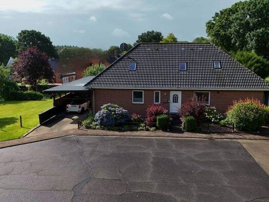 Einfamilienhaus zum Kauf 398.000 € 6 Zimmer 153,4 m² 946 m² Grundstück Burg 25712