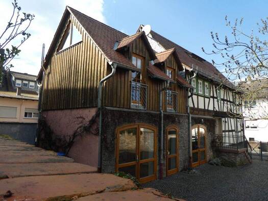 Einfamilienhaus zum Kauf 369.000 € 6 Zimmer 194 m² 499 m² Grundstück Ulfa Nidda 63667