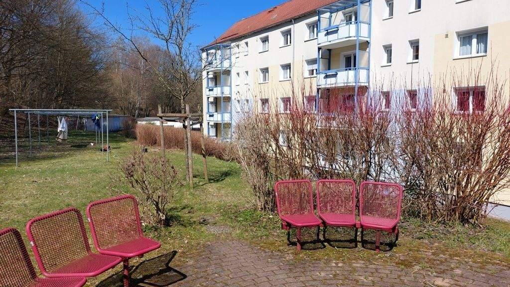 Wohnung zur Miete 336 € 2 Zimmer 47,5 m² 4. Geschoss frei ab 01.03.2026 Straße der Freundschaft 10 Zella-Mehlis 98544