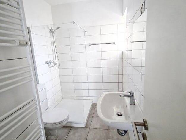 Wohnung zur Miete 352 € 2 Zimmer 50,6 m² frei ab 01.02.2026 Flechtinger Str. 35 Stadtfeld West Magdeburg 39110