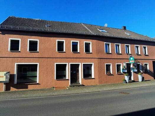 Gastronomie/Hotel zum Kauf 299.000 € 220 m² Gastrofläche 2.640 m² Grundstück Trierer Str. 40 Dahlem 53949