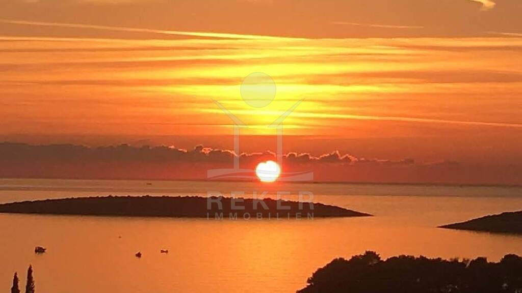 Studio zum Kauf 400.000 € 7 Zimmer 180 m² Solta