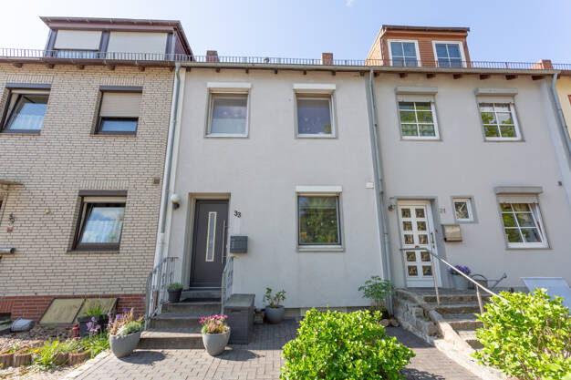 Reihenmittelhaus zum Kauf 270.000 € 4 Zimmer 83,5 m² 139 m² Grundstück Kattenesch Bremen 28277