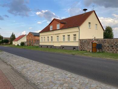 Mehrfamilienhaus zum Kauf 448.000 € 12 Zimmer 270 m² 612 m² Grundstück Heckelberg Heckelberg-Brunow 16259