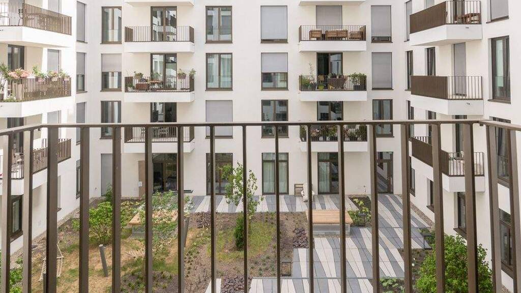 Wohnung zur Miete 1.390 € 1,5 Zimmer 40 m² frei ab sofort Friedrichshain Berlin 10243