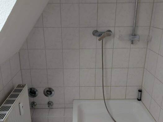 Wohnung zur Miete 600 € 2 Zimmer 60 m² frei ab sofort Westring Ravensberg Kiel 24116