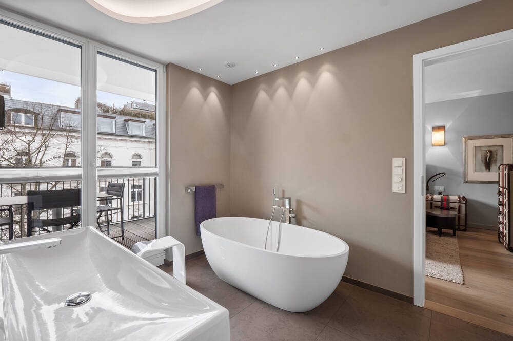 Property thumbnail 9