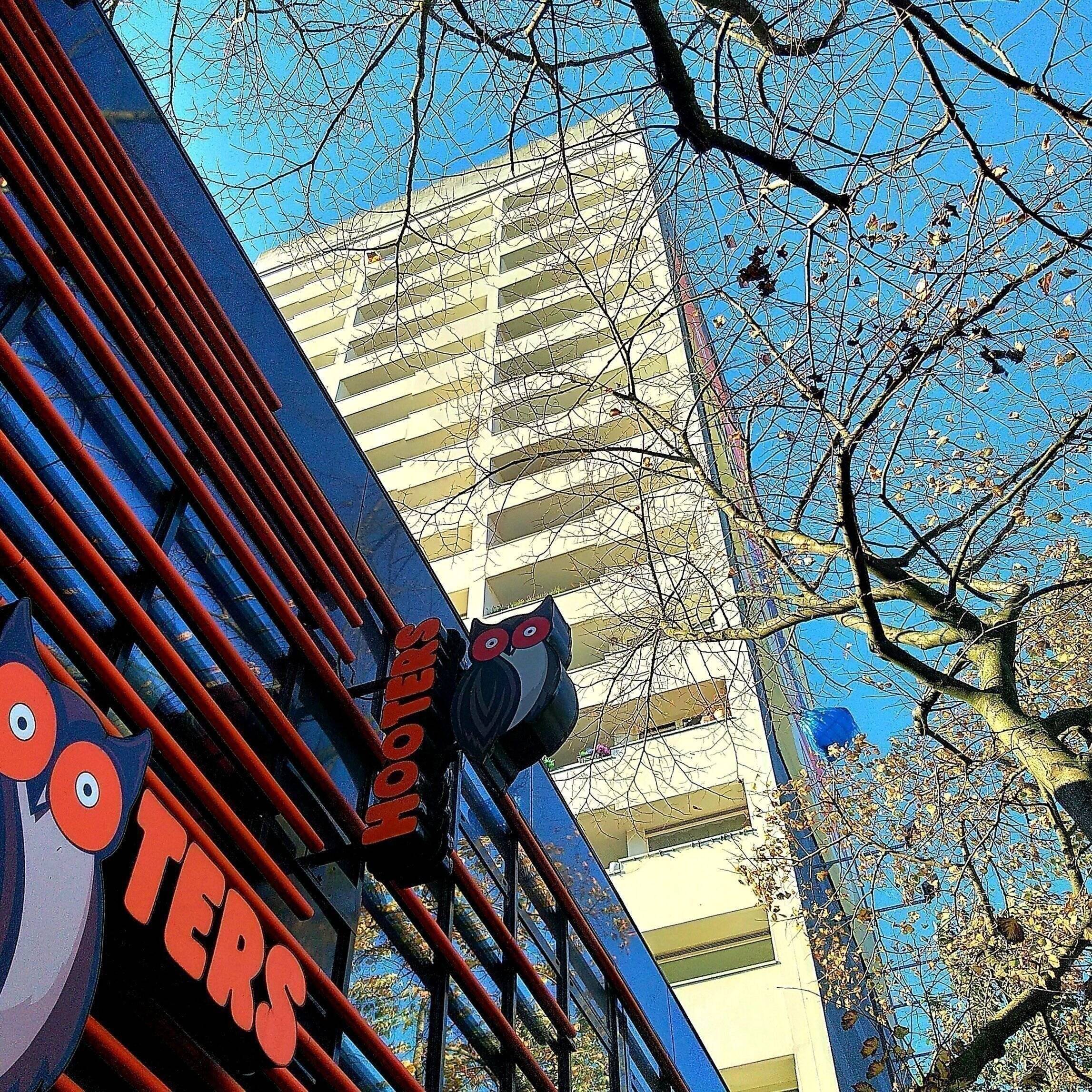 WEITBLICK Luxuswohnung - 2 Balkone - 2 CHICE Bäder - Whirlpool - mitten auf der legendären REEPERBAHN - aussergewöhnlich + besonders – Hamburg – Vorschaubild 13