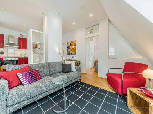 Wohnung zur Miete 1.520 € 2 Zimmer 42 m² 2. Geschoss frei ab 01.05.2026 Ostend Frankfurt am Main 60385