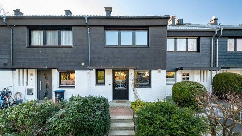 Reihenmittelhaus zum Kauf 695.000 € 5 Zimmer 124,7 m² 171 m² Grundstück Hummelsbüttel Hamburg 22339