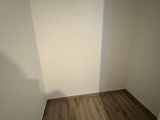 Wohnung zur Miete 700 € 2 Zimmer 61 m² Geschoss EG/4 frei ab sofort Wilhelmstraße Kirchheim am Neckar 74366