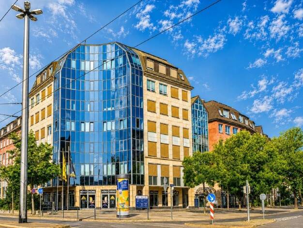 Bürofläche zur Miete provisionsfrei 9,50 € 1.839 m² Bürofläche teilbar ab 590 m² Friedrichstadt Dresden 01067