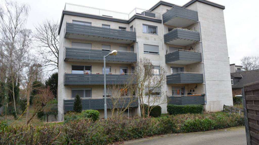Wohnung zum Kauf 179.000 € 4 Zimmer 105 m² Otto Hahn Str. 14 Zieverich Bergheim 50126