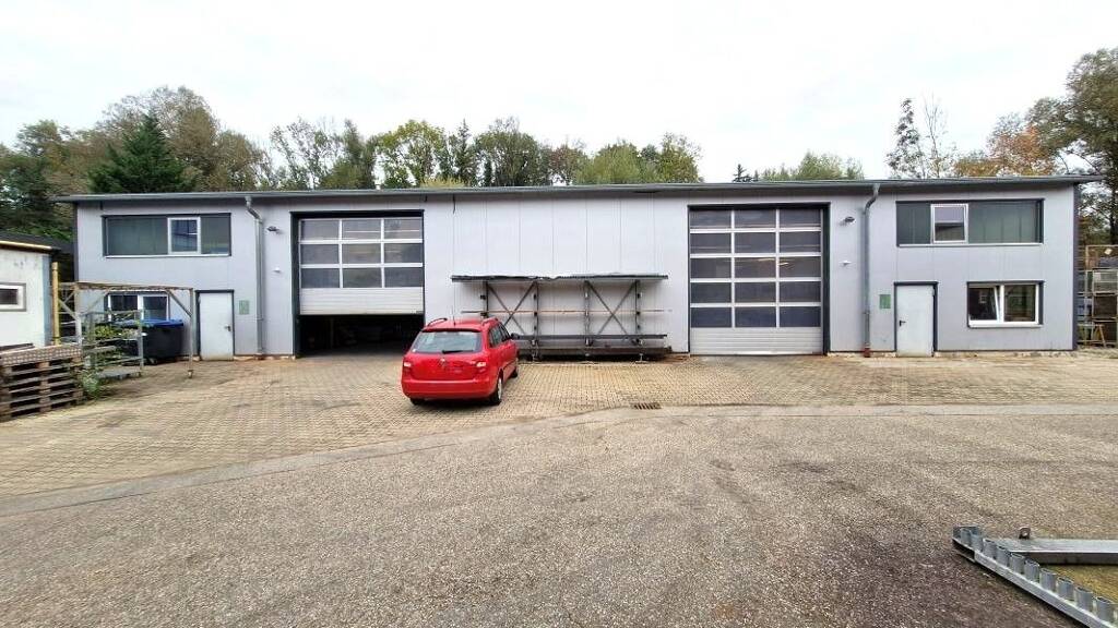 Lagerhalle zur Miete 8,50 € 523,6 m² Lagerfläche Süd Rosenheim 83026