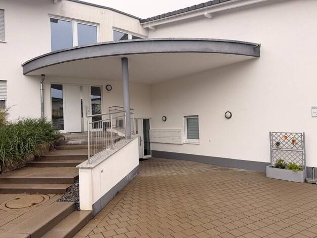 Wohnung zur Miete 730 € 2 Zimmer 69 m² Geschoss 1/2 frei ab sofort Bisingen Bisingen 72406