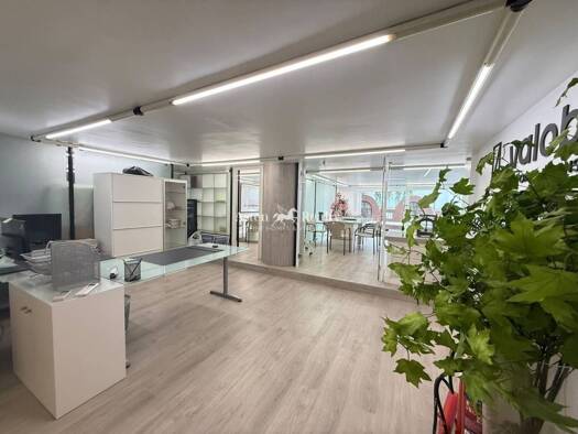 Ladenfläche zum Kauf 275.000 € 125 m² Verkaufsfläche Santa Cruz de Tenerife 38003