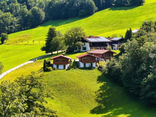 Haus zum Kauf 25 Zimmer 30.790 m² Grundstück Berchtesgaden 83471