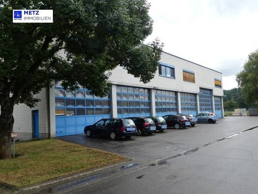 Bürofläche zur Miete 3.900 € 7 Zimmer 394 m² Bürofläche teilbar ab 394 m² Esslingen 73730