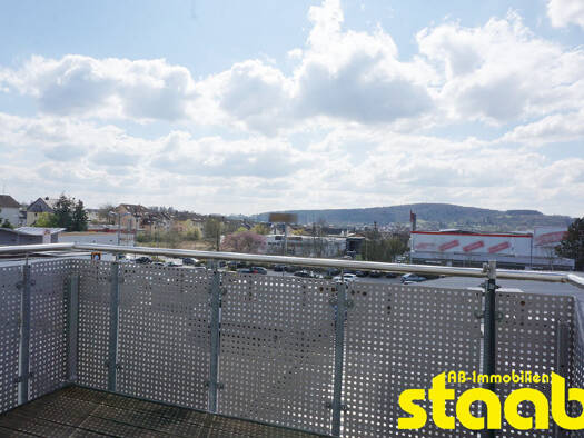 Wohnung zur Miete 1.165 € 4 Zimmer 111 m² 1. Geschoss Aschaffenburg 63743