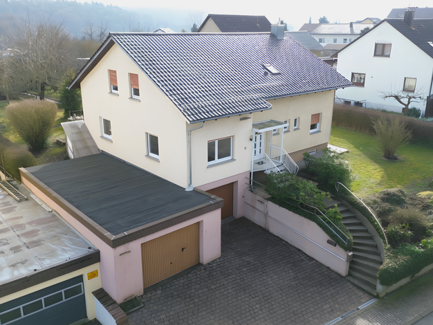 Einfamilienhaus zum Kauf 425.000 € 7 Zimmer 132 m² 1.063 m² Grundstück Berwangen Kirchardt 74912