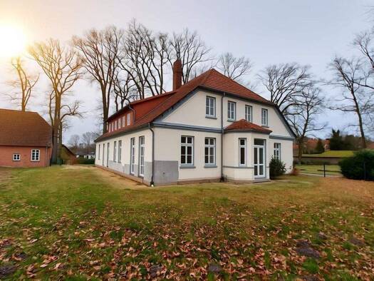 Mehrfamilienhaus zur Miete 2.900 € 293 m² 1.100 m² Grundstück Haupstraße 6 Delmsen Neuenkirchen 29643