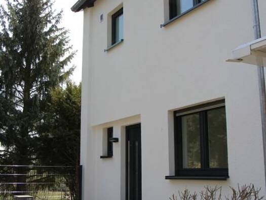 Reihenendhaus zur Miete 2.385 € 5 Zimmer 136 m² 500 m² Grundstück frei ab 01.10.2026 Fliednerstraße Bierstadt Bierstadt 65191