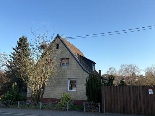 Einfamilienhaus zum Kauf 169.000 € 4 Zimmer 100 m² 828 m² Grundstück frei ab sofort Kalenborner Straße 110 Kalenborn Vettelschoß 53560