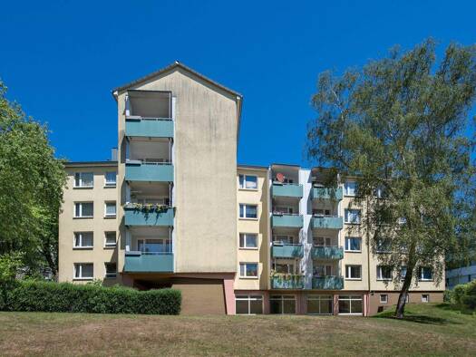 Wohnung zur Miete 414 € 3 Zimmer 64,5 m² 2. Geschoss frei ab 01.04.2026 Metzer Straße 18 Süd Remscheid 42855