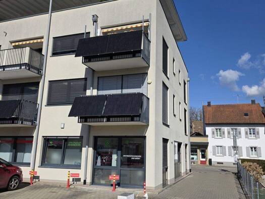 Wohnung zum Kauf 350.000 € 3,5 Zimmer 82,5 m² 2. Geschoss Bahnhofstr. 9 Kandern 79400