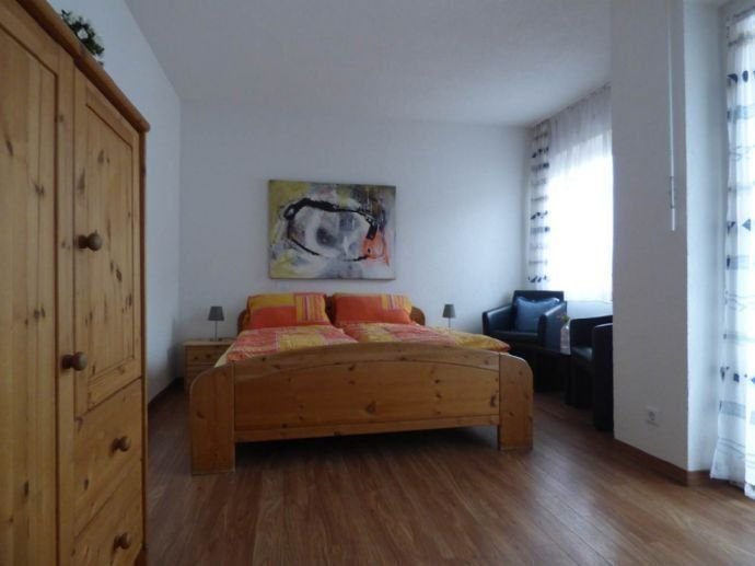 Apartment zur Miete 740 € 1 Zimmer 32 m²<br/>Wohnfläche 4.<br/>Geschoss 15.10.2024<br/>Verfügbarkeit Altstadt Konstanz 78462