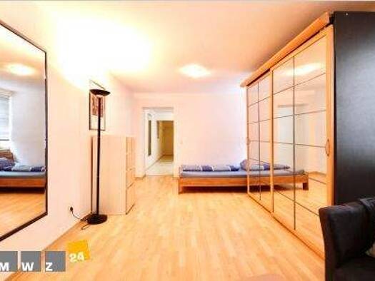 Wohnung zur Miete Wohnen auf Zeit 1.321 € 2 Zimmer 50 m² frei ab sofort Bahnstr. Stadtmitte Düsseldorf 40212
