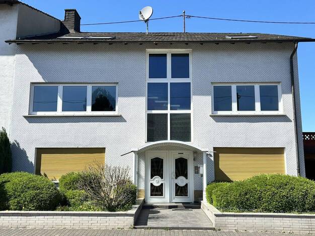 Wohnung zur Miete 1.098 € 4 Zimmer 111 m² Klarenthal West 66127