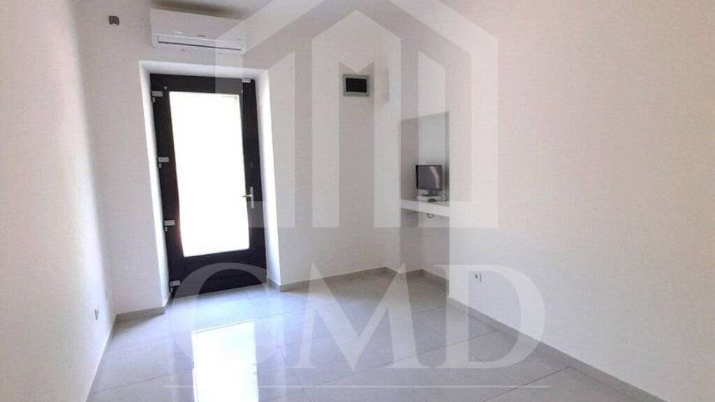 Studio zum Kauf 90.000 € 1 Zimmer 25 m² Center