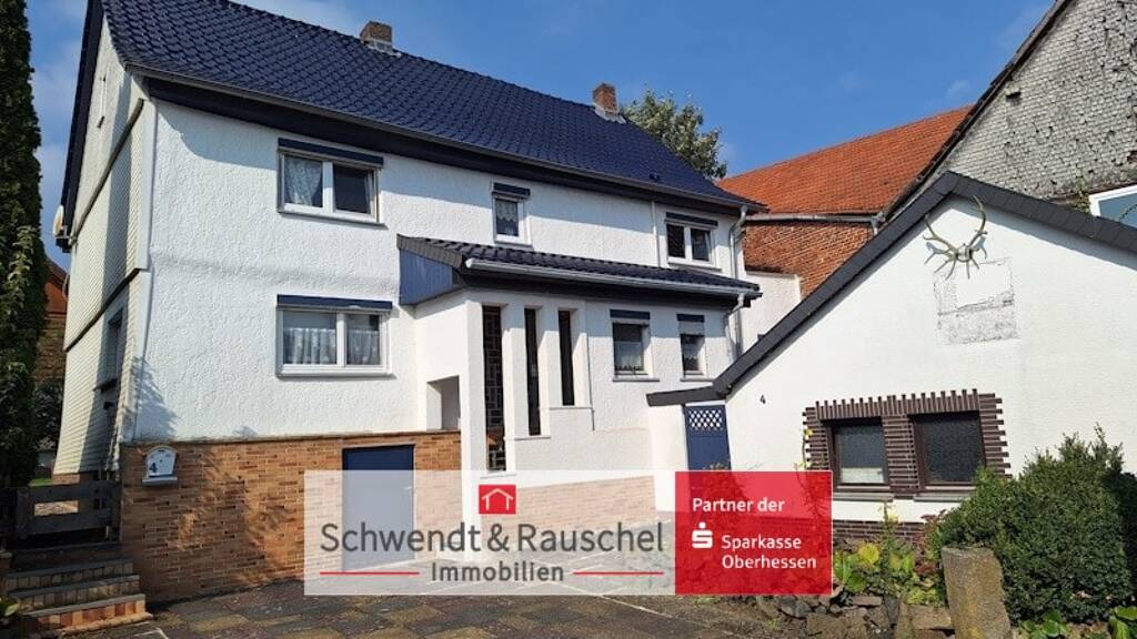 Einfamilienhaus zum Kauf 159.000 € 10 Zimmer 240 m² 634 m² Grundstück Hopfgarten Schwalmtal 36318