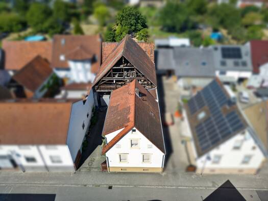Einfamilienhaus zum Kauf 469.000 € 5 Zimmer 153,4 m² 1.037 m² Grundstück Spöck Stutensee 76297