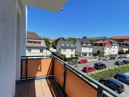 Wohnung zur Miete 370 € 2 Zimmer 61,7 m² 2. Geschoss Berliner Str. 66 Innenstadt Gera 07545