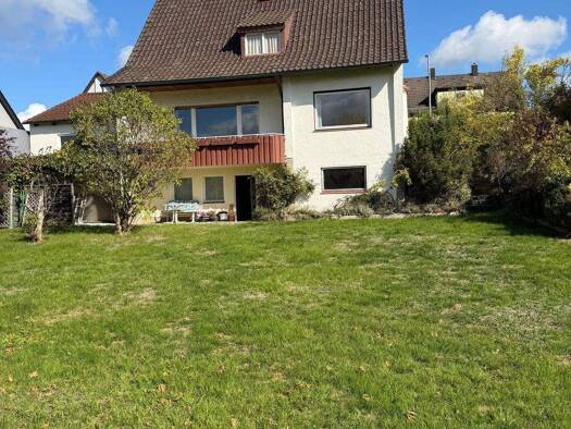 Haus zum Kauf 280.000 € 6 Zimmer 120 m² 738 m² Grundstück frei ab sofort Rehbühl Weiden in der Oberpfalz 92637