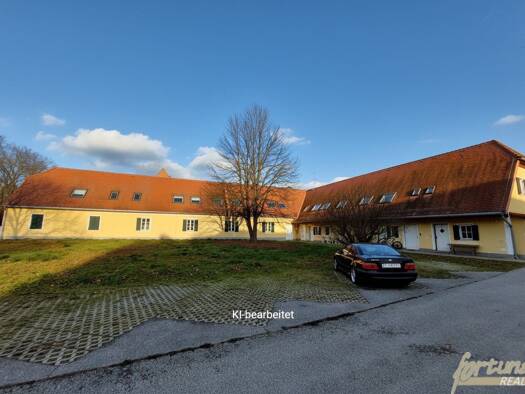 Mehrfamilienhaus zum Kauf als Kapitalanlage geeignet 750.000 € 734 m² 4.525 m² Grundstück Burgau 8291