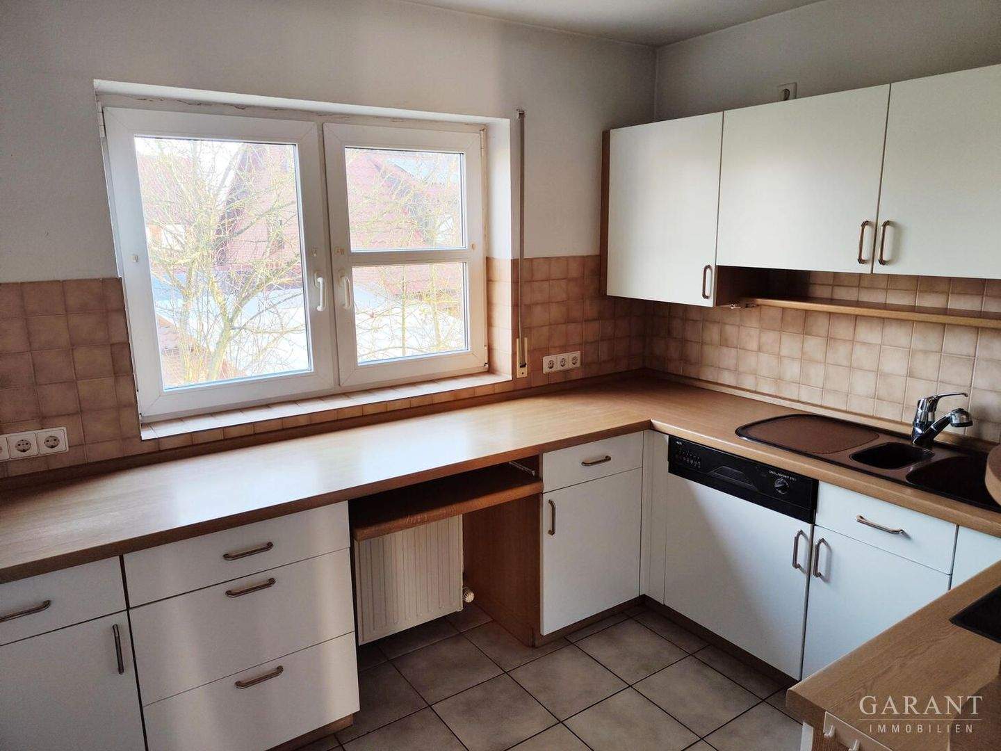 Immobilie in Allmersbach im Tal - Maisonette-Wohnung mit Gartenanteil in ruhiger Ortsrandlage! - Bild 4