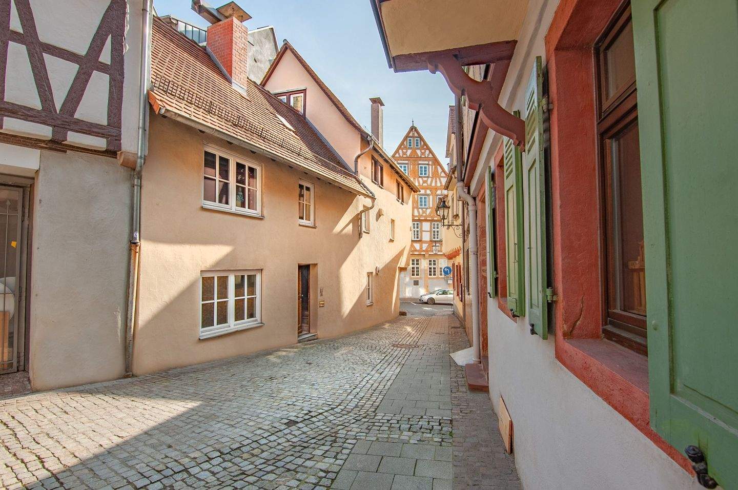 Immobilie in Aschaffenburg - Historisches Gasthaus am Dalberg - Bild 1