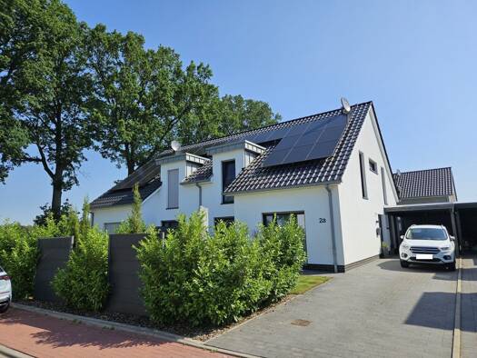Doppelhaushälfte zur Miete 1.299 € 4 Zimmer 125 m² 450 m² Grundstück frei ab 01.09.2026 Lastrup 49688