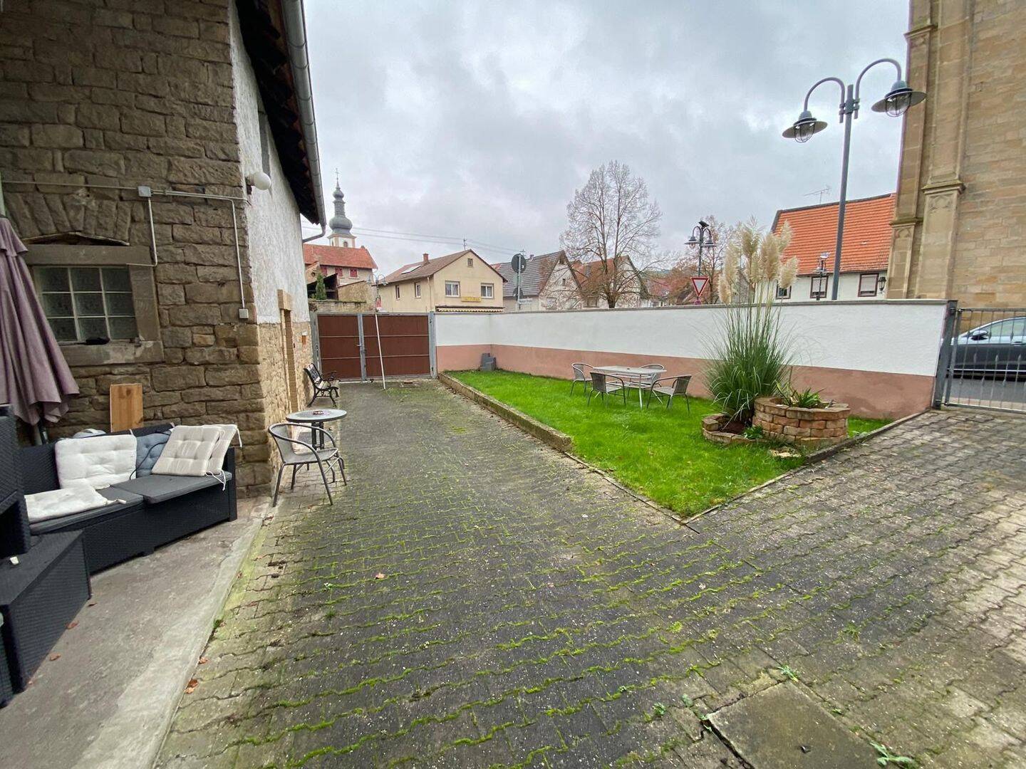 Property thumbnail 2