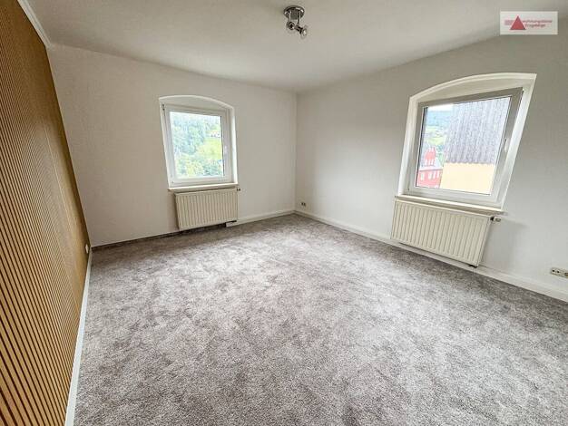 Wohnung zur Miete 247 € 1 Zimmer 41,1 m² 1. Geschoss Karlsbader Straße 49 Rittersgrün Breitenbrunn/Erzgebirge 08359