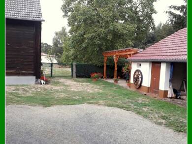 Bauernhaus zum Kauf 290.000 € 7 Zimmer 210 m² 3.556 m² Grundstück Spremberger Vorstadt Cottbus 03048