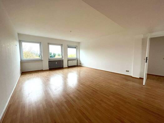 Studio zur Miete 750 € 1 Zimmer 105 m² 3. Geschoss frei ab sofort Dieselstr. 1 Saarlouis 66740