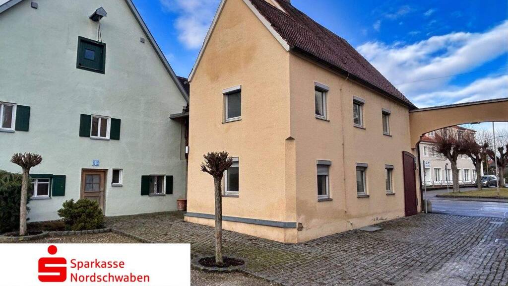 Einfamilienhaus zum Kauf 250.000 € 11 Zimmer 261 m² 168 m² Grundstück Lauingen 89415