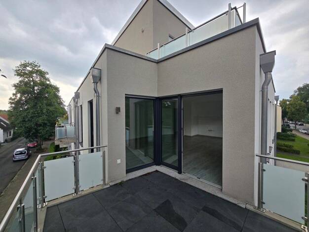 Wohnung zur Miete 1.384 € 3 Zimmer 92,1 m² 2. Geschoss frei ab 05.09.2025 Am Schönenkamp 180A Hassels Düsseldorf 40599