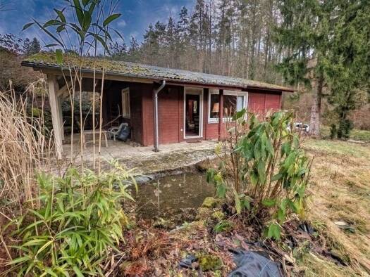 Haus zum Kauf 95.000 € 3 Zimmer 53 m² 576 m² Grundstück Amorbach Amorbach 63916