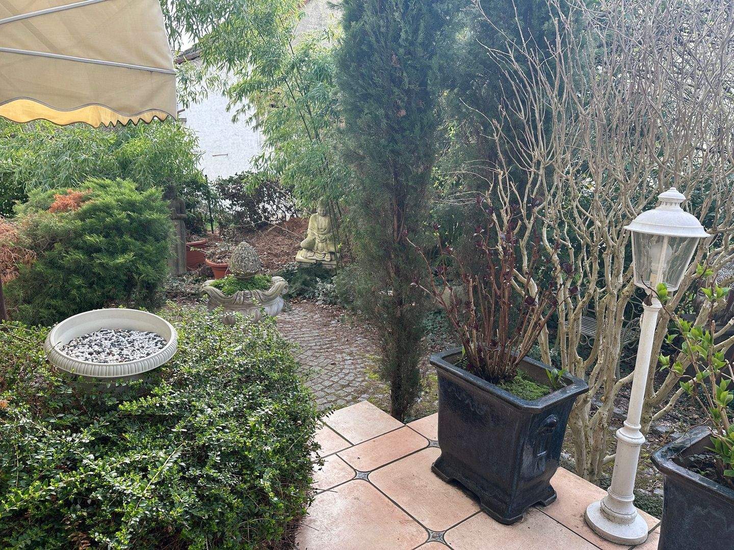 Immobilie in Endingen - Gartenwohnung mit überdachter Terrasse, Garage und zwei PKW-Stellplätzen - Bild 1